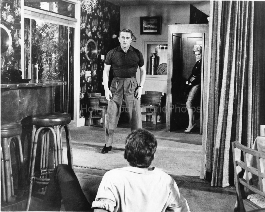Kirk Douglas, Kim Novak Strangers When We Meet 1960 wm.jpg